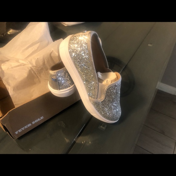 Fever sole size 7 - Picture 2 of 5